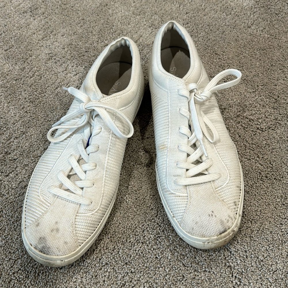 Rothy’s Lace up sneakers size 10